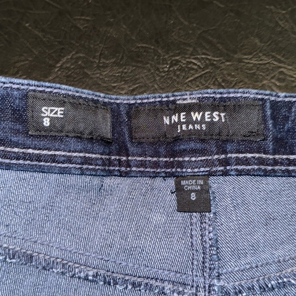 Jeans by Nine West, EUC, Size 8 - Picture 6 of 12